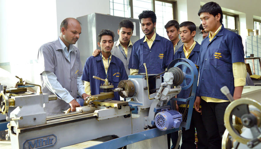 Sandip Polytechnic Nashik Laboratory (Mechanical Department) photo 5